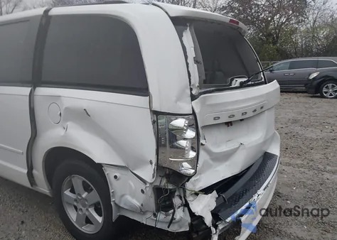 2012 Dodge Grand Caravan Sxt z USA, uszkodzony, nr VIN 2C4RDGCG8CR160344